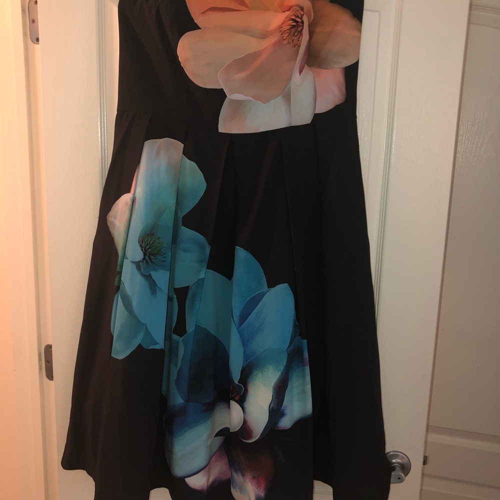 Strapless City Chic dressy dress.